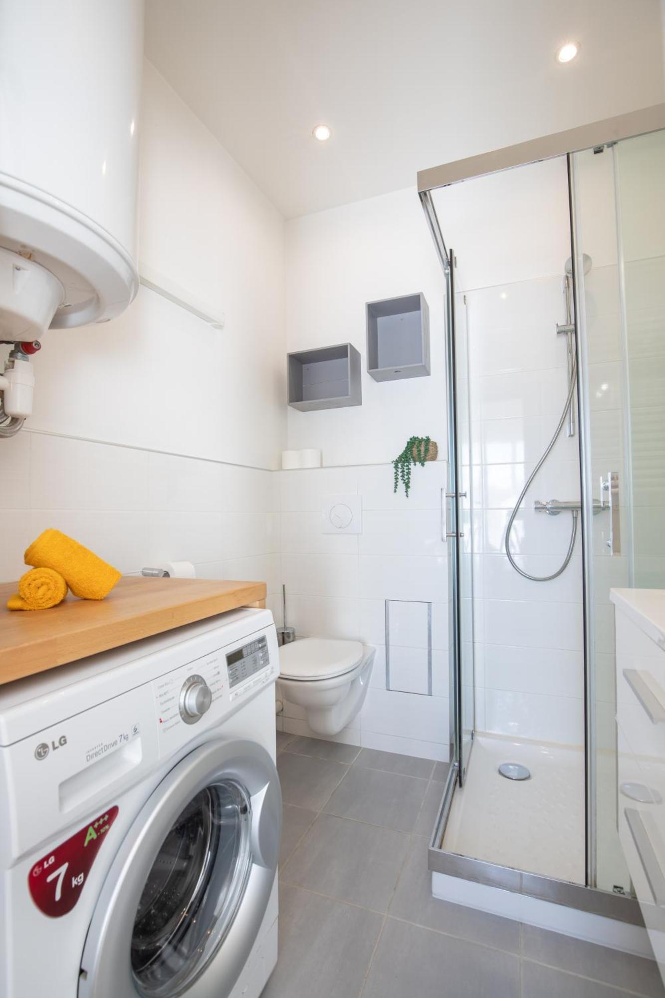 Appartement Le Partage Des Eaux - 4 Couchages - Hypercentre - Clim - Wifi à LʼIsle-sur-la-Sorgue Extérieur photo